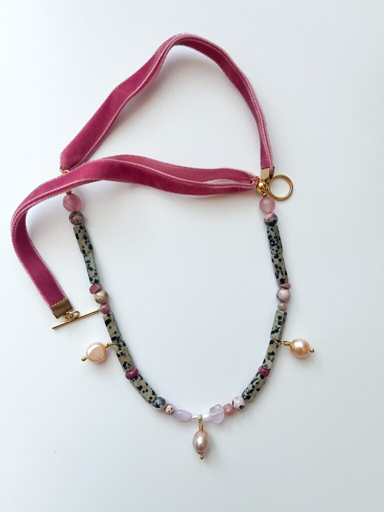 So Pearls, So Ribbon Necklace II