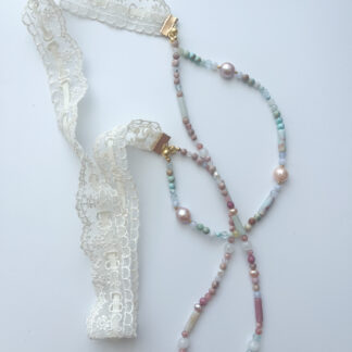 So pearls, so ribbon lace necklace